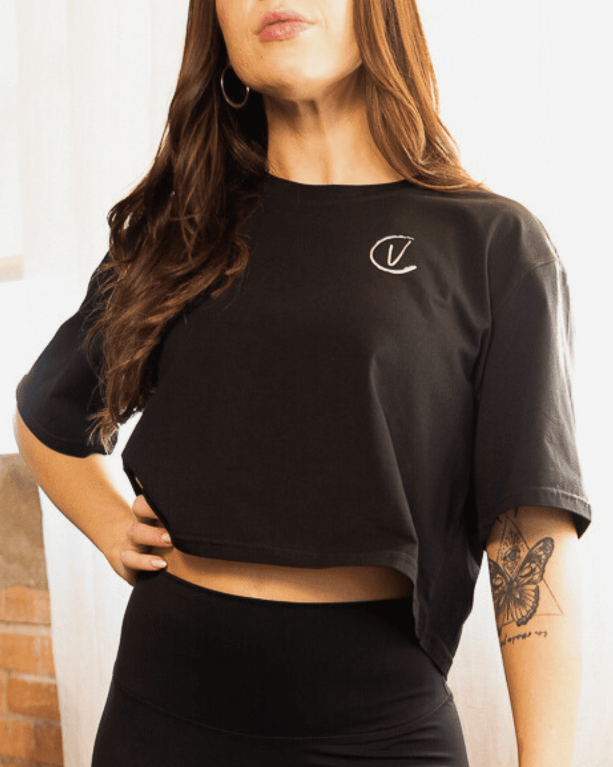 Essential Cropped – Black — Certavibe